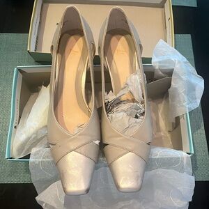 Lifestride sandals size 10